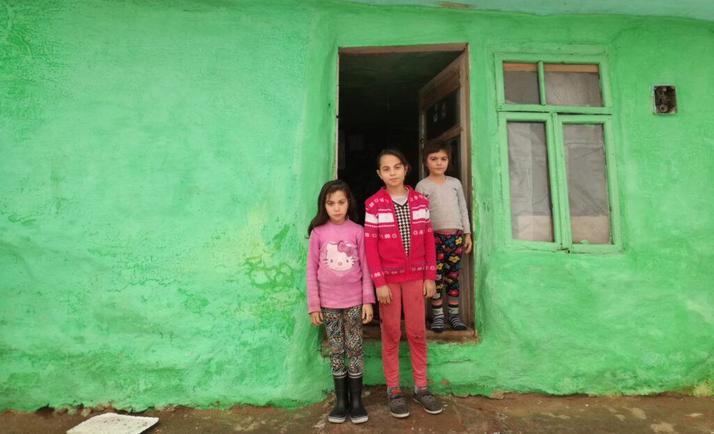 Drie kinderen uit Bacau, Roemenië